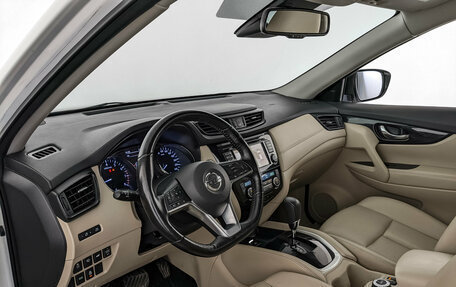 Nissan X-Trail, 2019 год, 2 200 000 рублей, 15 фотография
