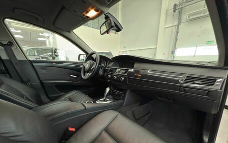 BMW 5 серия, 2009 год, 1 530 000 рублей, 19 фотография