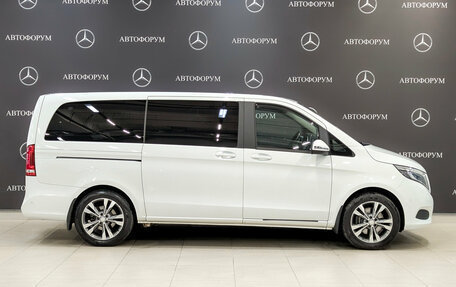 Mercedes-Benz V-Класс, 2017 год, 4 200 000 рублей, 4 фотография