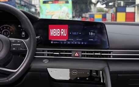 Hyundai Elantra, 2022 год, 1 237 000 рублей, 10 фотография