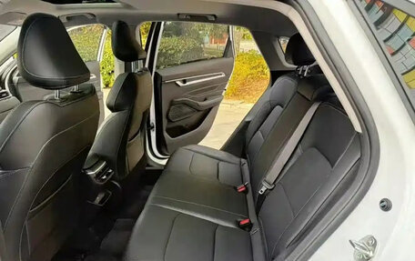 Geely Emgrand, 2022 год, 1 100 000 рублей, 6 фотография