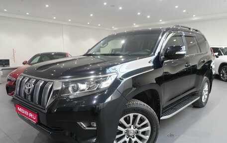 Toyota Land Cruiser Prado 150 рестайлинг 2, 2017 год, 4 898 000 рублей, 1 фотография