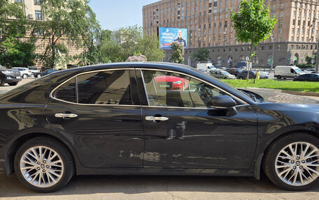 Toyota Camry, 2021 год, 3 100 000 рублей, 1 фотография