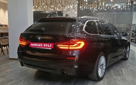 BMW 5 серия, 2018 год, 3 600 000 рублей, 5 фотография