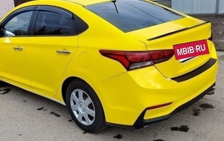 Hyundai Solaris II рестайлинг, 2017 год, 650 000 рублей, 4 фотография