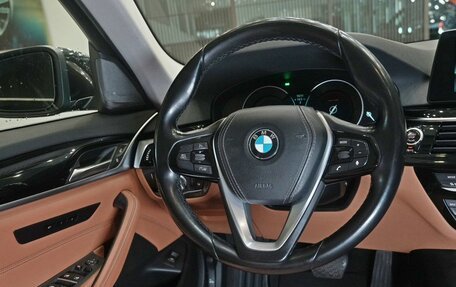 BMW 5 серия, 2018 год, 3 600 000 рублей, 10 фотография