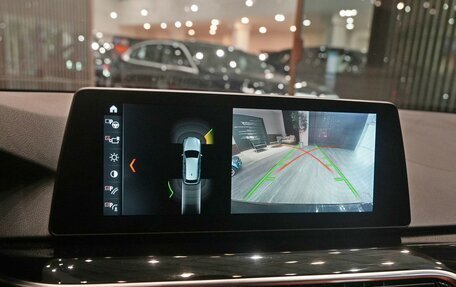 BMW 5 серия, 2018 год, 3 600 000 рублей, 13 фотография