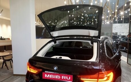BMW 5 серия, 2018 год, 3 600 000 рублей, 23 фотография