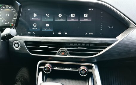 Geely Tugella FY11, 2022 год, 2 635 000 рублей, 14 фотография