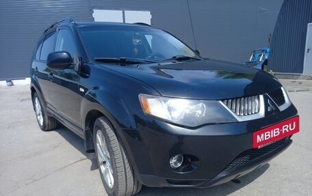 Mitsubishi Outlander III рестайлинг 3, 2008 год, 1 099 000 рублей, 2 фотография