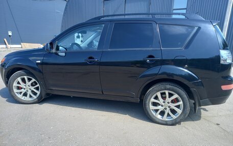 Mitsubishi Outlander III рестайлинг 3, 2008 год, 1 099 000 рублей, 7 фотография