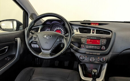 KIA cee'd III, 2014 год, 975 000 рублей, 28 фотография