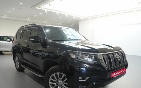Toyota Land Cruiser Prado 150 рестайлинг 2, 2017 год, 4 898 000 рублей, 3 фотография