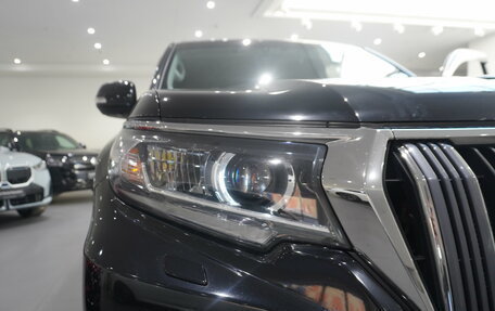 Toyota Land Cruiser Prado 150 рестайлинг 2, 2017 год, 4 898 000 рублей, 25 фотография