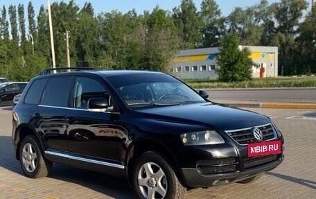Volkswagen Touareg III, 2006 год, 629 000 рублей, 3 фотография