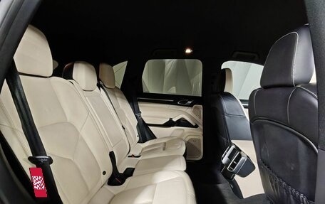 Porsche Cayenne III, 2017 год, 4 770 000 рублей, 16 фотография