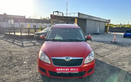 Skoda Roomster, 2012 год, 800 000 рублей, 3 фотография