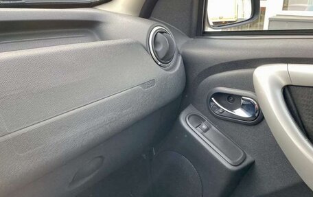 Nissan Terrano III, 2018 год, 1 395 000 рублей, 19 фотография
