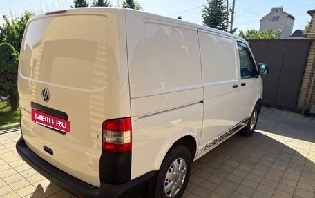 Volkswagen Transporter T5 рестайлинг, 2014 год, 1 888 000 рублей, 3 фотография