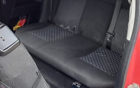 Ford Fiesta, 2004 год, 280 000 рублей, 21 фотография
