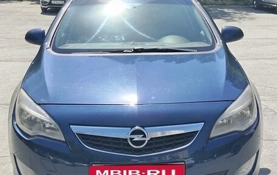 Opel Astra J, 2011 год, 680 000 рублей, 1 фотография