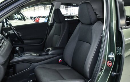 Honda Vezel, 2019 год, 1 999 000 рублей, 8 фотография
