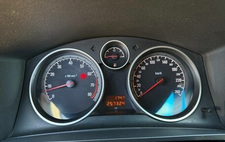 Opel Zafira B, 2012 год, 749 000 рублей, 10 фотография