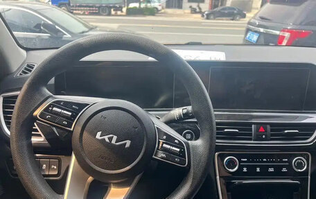 KIA Seltos I, 2023 год, 1 600 600 рублей, 7 фотография
