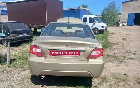 Daewoo Nexia I рестайлинг, 2009 год, 100 000 рублей, 4 фотография