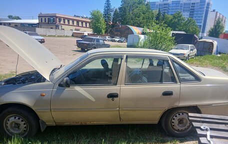 Daewoo Nexia I рестайлинг, 2009 год, 100 000 рублей, 5 фотография