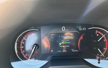 Toyota RAV4, 2021 год, 3 200 000 рублей, 16 фотография