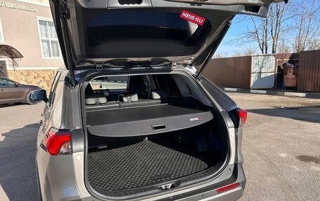 Toyota RAV4, 2021 год, 3 200 000 рублей, 25 фотография