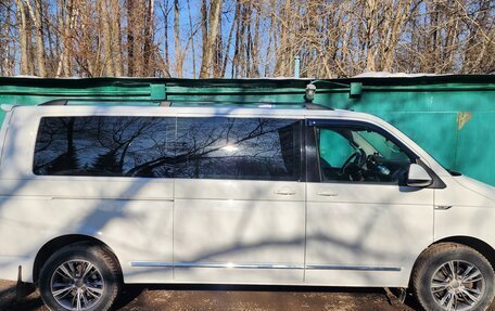 Volkswagen Caravelle T6 рестайлинг, 2018 год, 3 500 000 рублей, 3 фотография