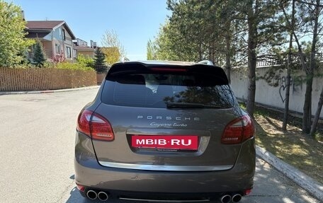 Porsche Cayenne III, 2011 год, 2 450 000 рублей, 10 фотография