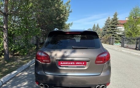 Porsche Cayenne III, 2011 год, 2 450 000 рублей, 13 фотография