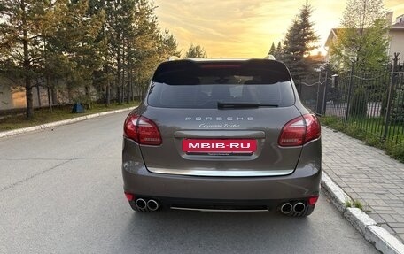 Porsche Cayenne III, 2011 год, 2 450 000 рублей, 14 фотография