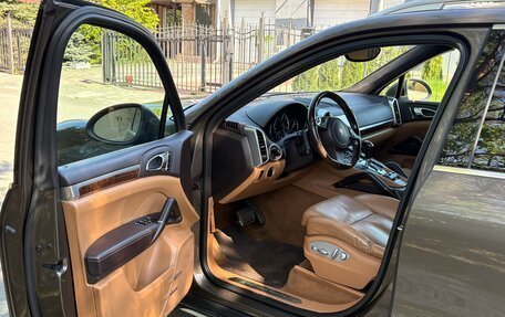 Porsche Cayenne III, 2011 год, 2 450 000 рублей, 27 фотография