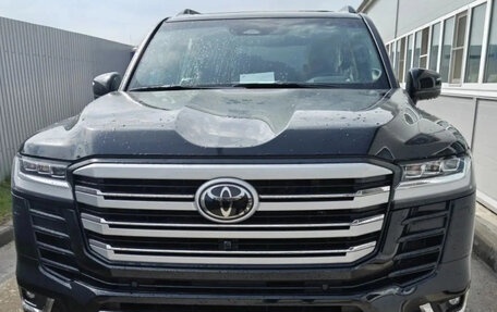 Toyota Land Cruiser, 2026 год, 29 000 000 рублей, 3 фотография