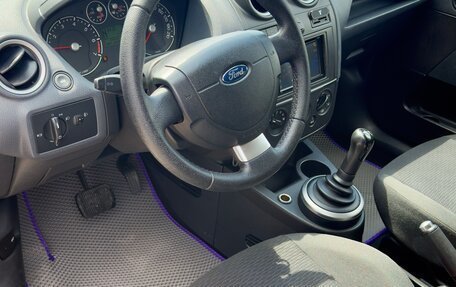 Ford Fiesta, 2006 год, 420 000 рублей, 5 фотография