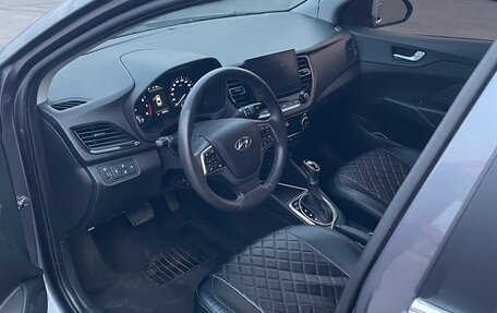 Hyundai Solaris II рестайлинг, 2021 год, 1 320 000 рублей, 9 фотография