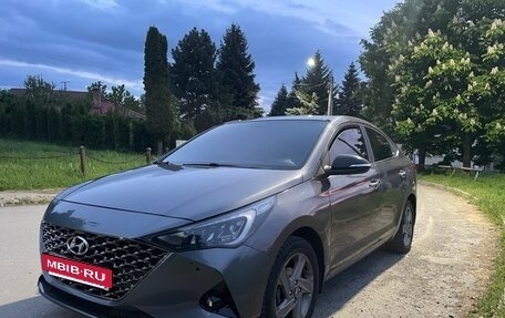 Hyundai Solaris II рестайлинг, 2021 год, 1 320 000 рублей, 7 фотография