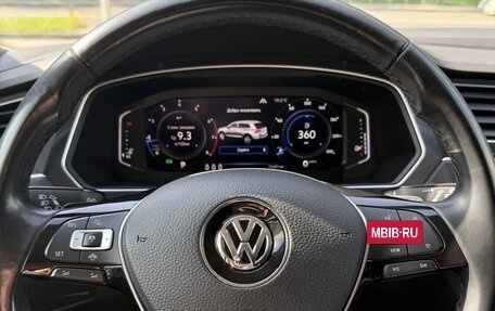 Volkswagen Tiguan II, 2019 год, 3 300 000 рублей, 8 фотография