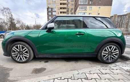 MINI Hatch, 2024 год, 3 800 000 рублей, 4 фотография
