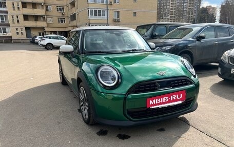 MINI Hatch, 2024 год, 3 800 000 рублей, 7 фотография