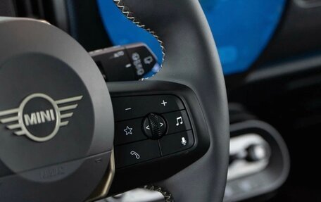 MINI Hatch, 2024 год, 3 800 000 рублей, 16 фотография
