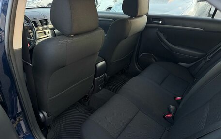 Toyota Avensis III рестайлинг, 2007 год, 990 000 рублей, 18 фотография