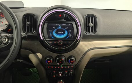 MINI Countryman II (F60), 2017 год, 1 790 000 рублей, 23 фотография