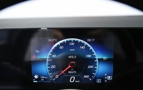 Mercedes-Benz GLB, 2021 год, 3 390 000 рублей, 9 фотография