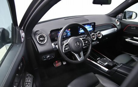 Mercedes-Benz GLB, 2021 год, 3 390 000 рублей, 10 фотография