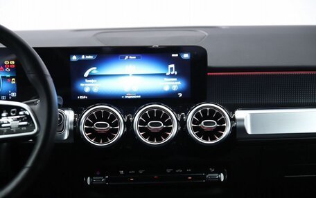 Mercedes-Benz GLB, 2021 год, 3 390 000 рублей, 13 фотография